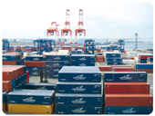 �R���e�i100�ȏ�I